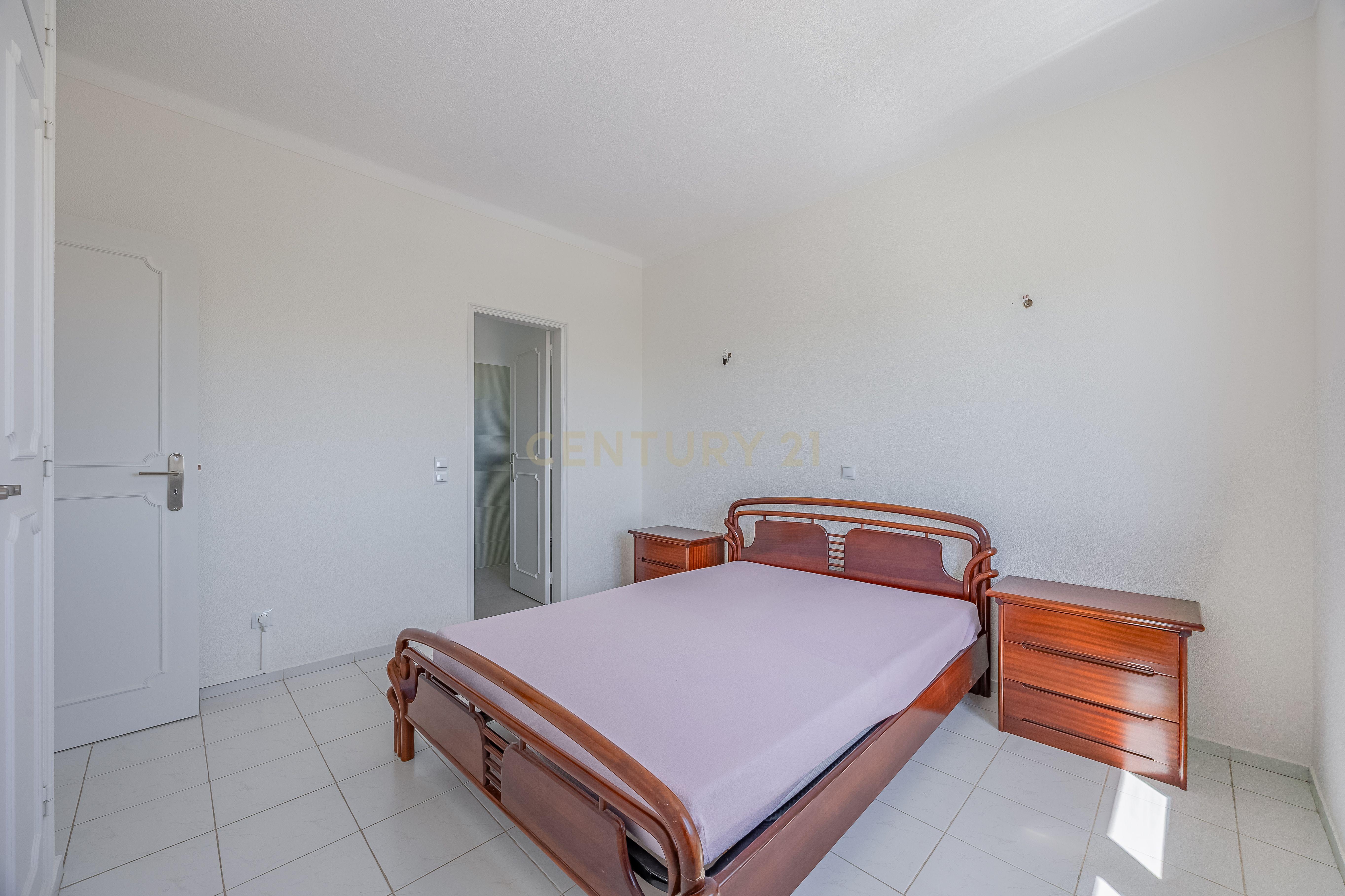 Fotografia 7 de #NOVIDADE# Apartamento Renovado com muita luz natural T2 em Lagos, Faro