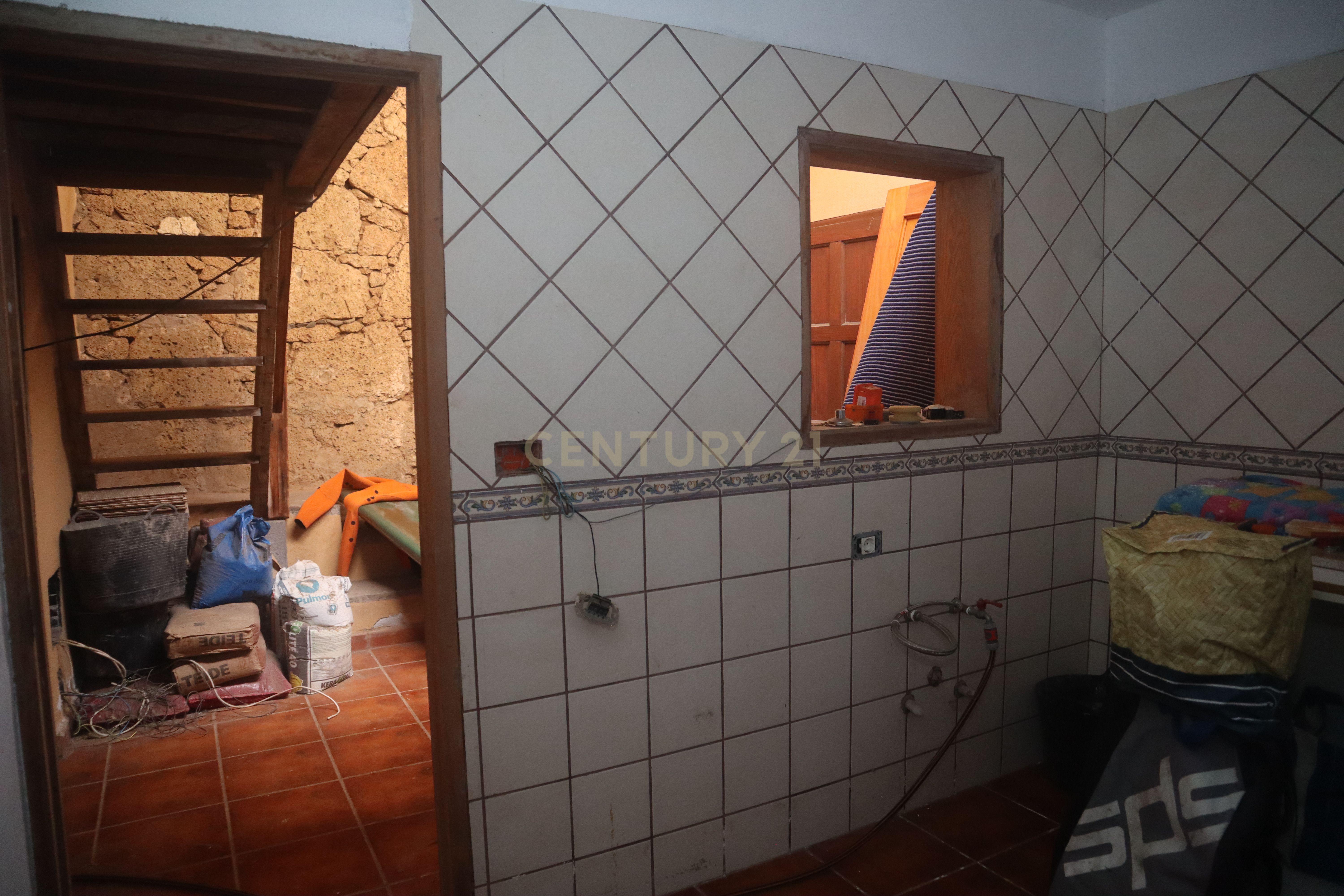  - Image 22