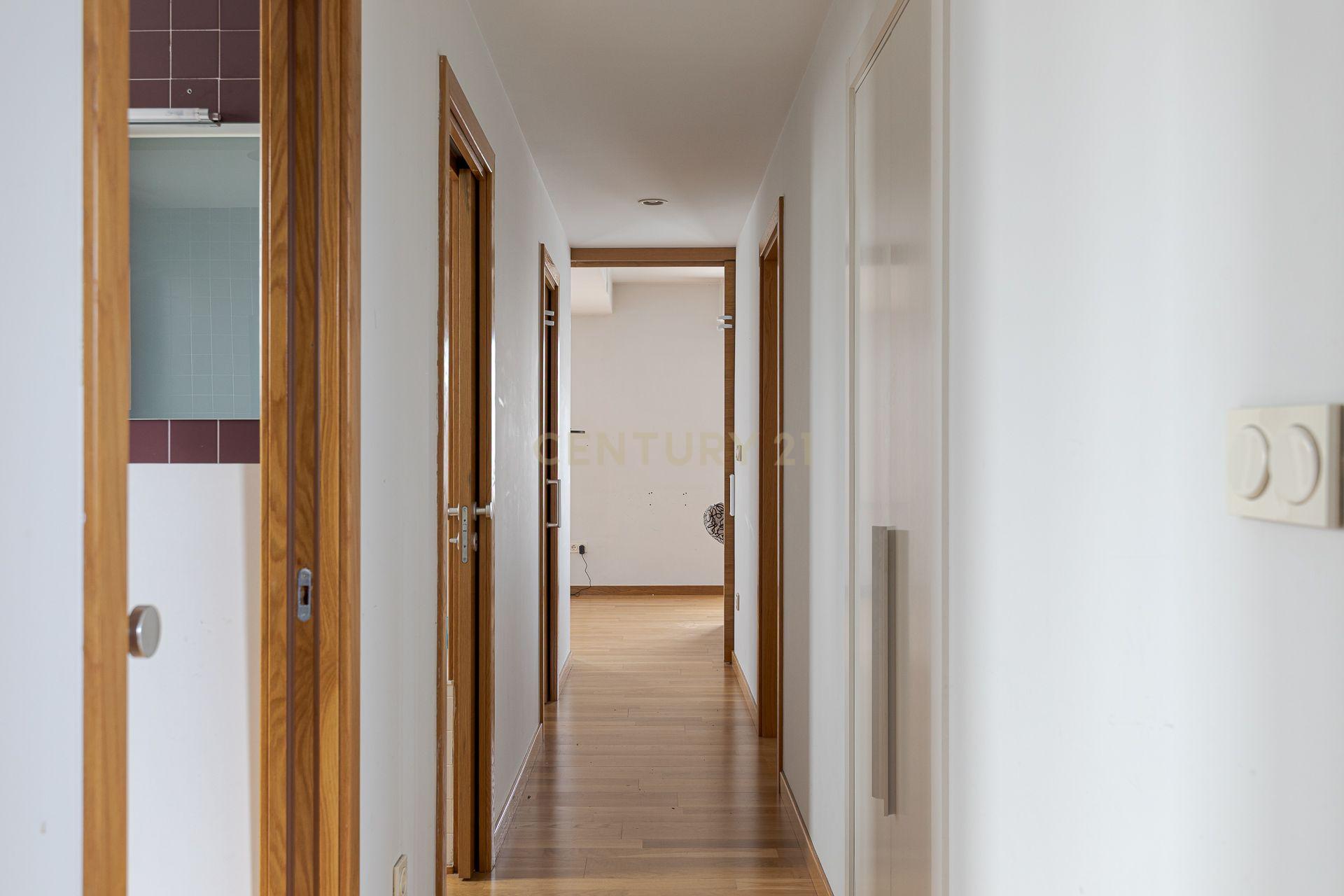Apartamento Renovado com Vista Panorâmica em Gipuzkoa - Image 8