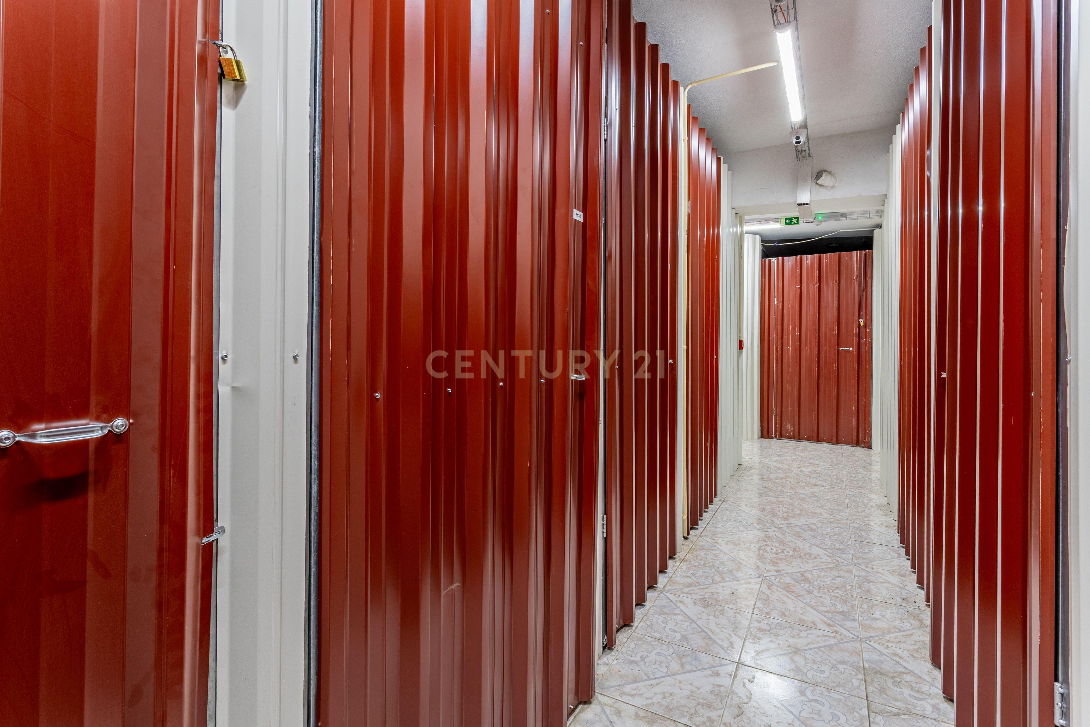 Fotografia 5 de Garagem com Negócio em Funcionamento e Elevado Potencial de Rentabilidade | Pinhal Novo