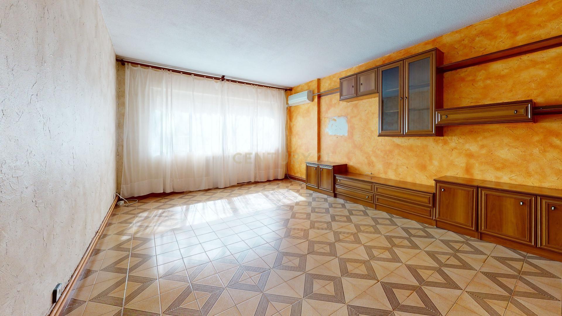 Apartamento Espaçoso em Madrid com Vista para a Cidade - Image 12