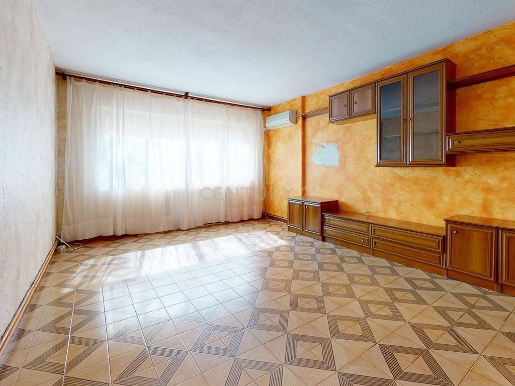 Apartamento Espaçoso em Madrid com Vista para a Cidade - Image 12