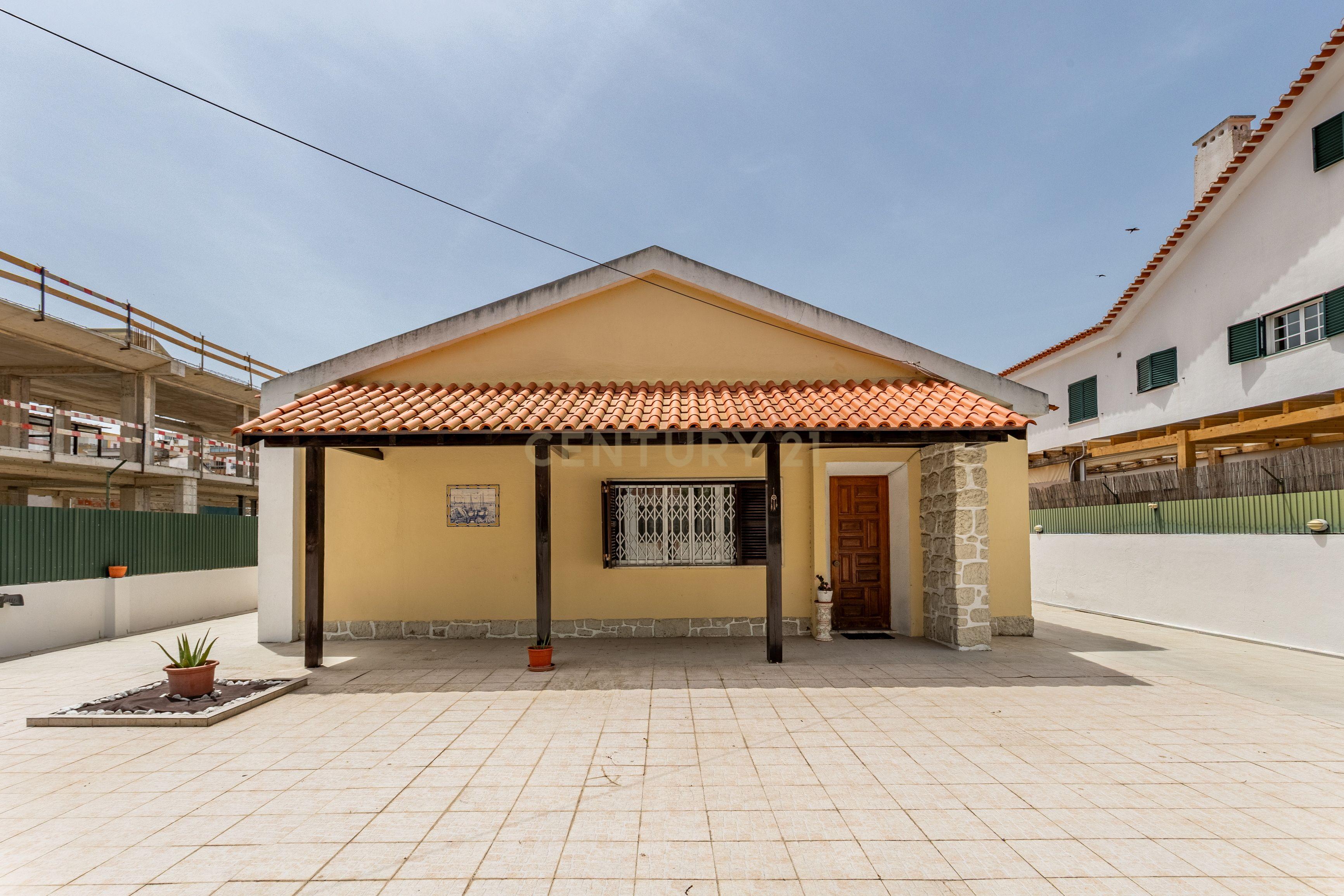 Propriedade bifamiliar T6 na Costa da Caparica. – pohled 5