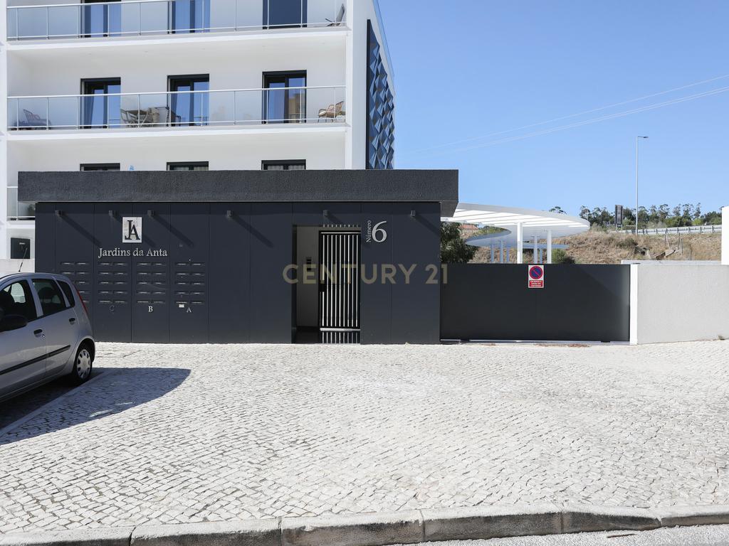 Apartamento T3 Jardins da Anta, Condomínio privado com piscina - Image 37