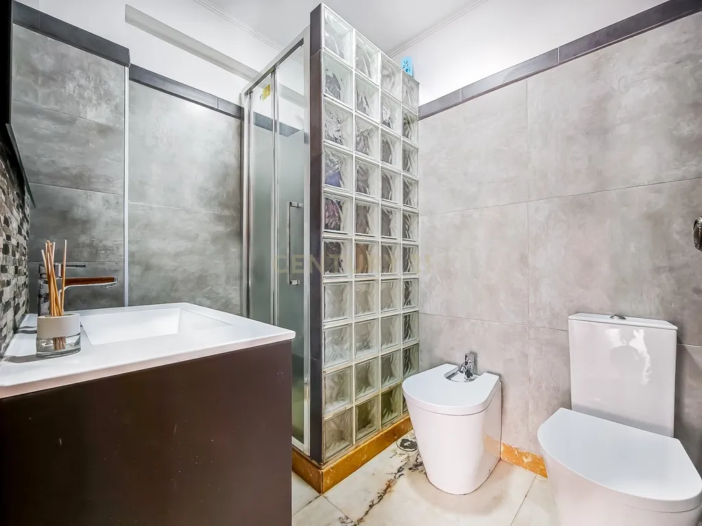 Apartamento T3 em Rinchoa/ Rio de Mouro - Image 26
