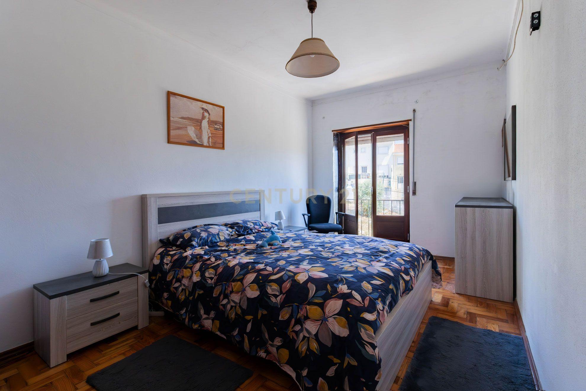 Fotografia 6 de Apartamento T3 com Terraço e Vista Serra em Mira de Aire