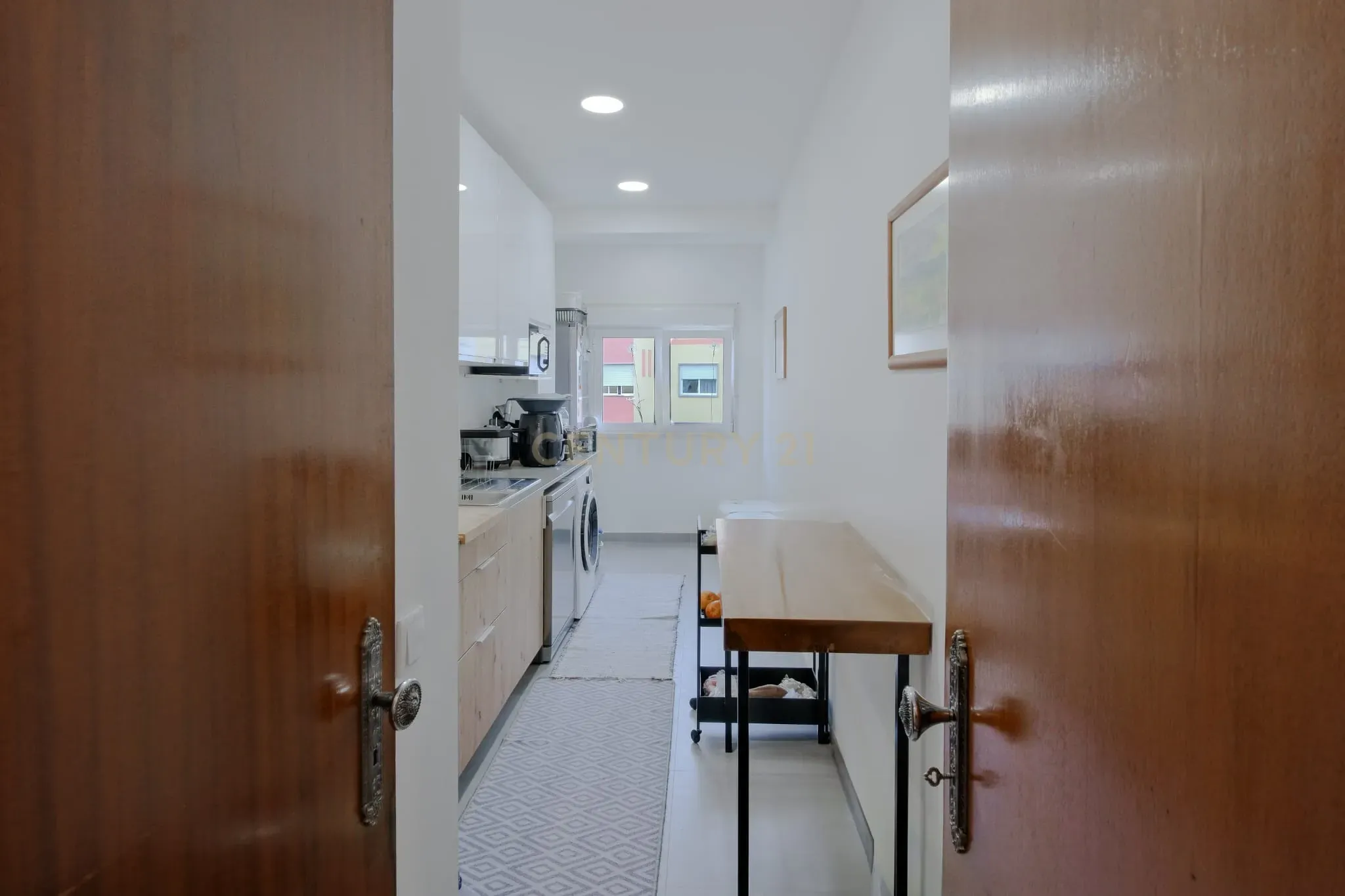 Apartamento T2 Remodelado em Tires - Image 6