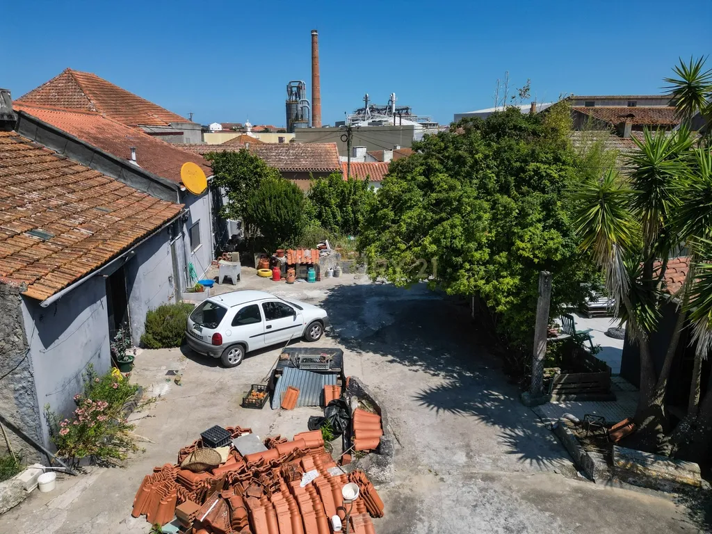 Moradia T3 com Terraço e Jardim no Alqueidão - Figueira da Foz - Image 55