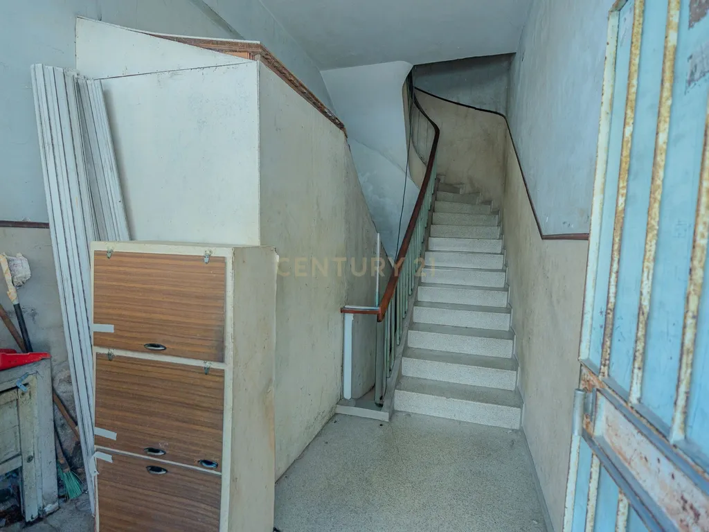 PRÉDIO EM PROPRIEDADE TOTAL Junto ao Jardim do Morro | Vila Nova de Gaia - Image 7