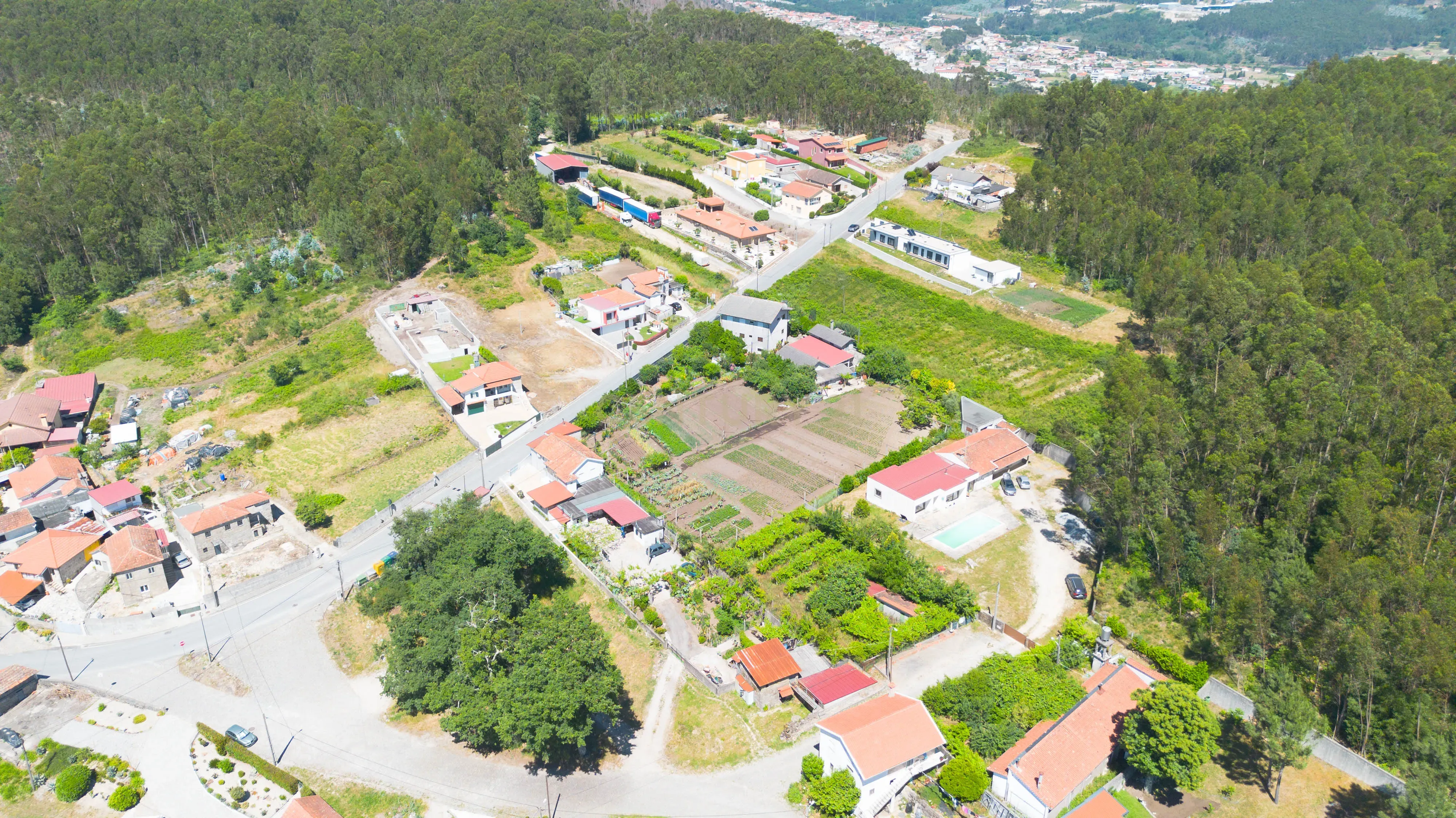 Fotografia 3 de Terreno em Valpedre, Penafiel - 750m²