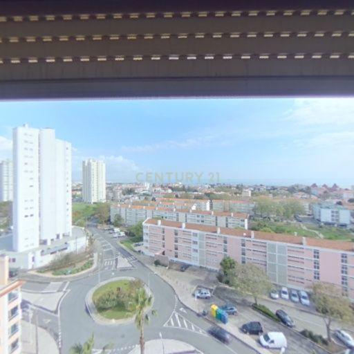 Apartamento T3 em Cascais com Vista Mar e Terraço - Image 32