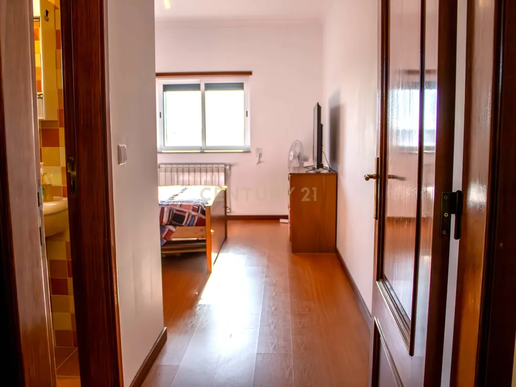 Moradia T5 Vila Nova Foz Côa - Image 38