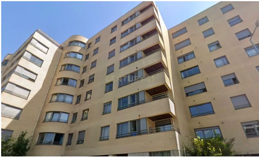 Apartamento T0 em Paranhos - Porto - Image 1
