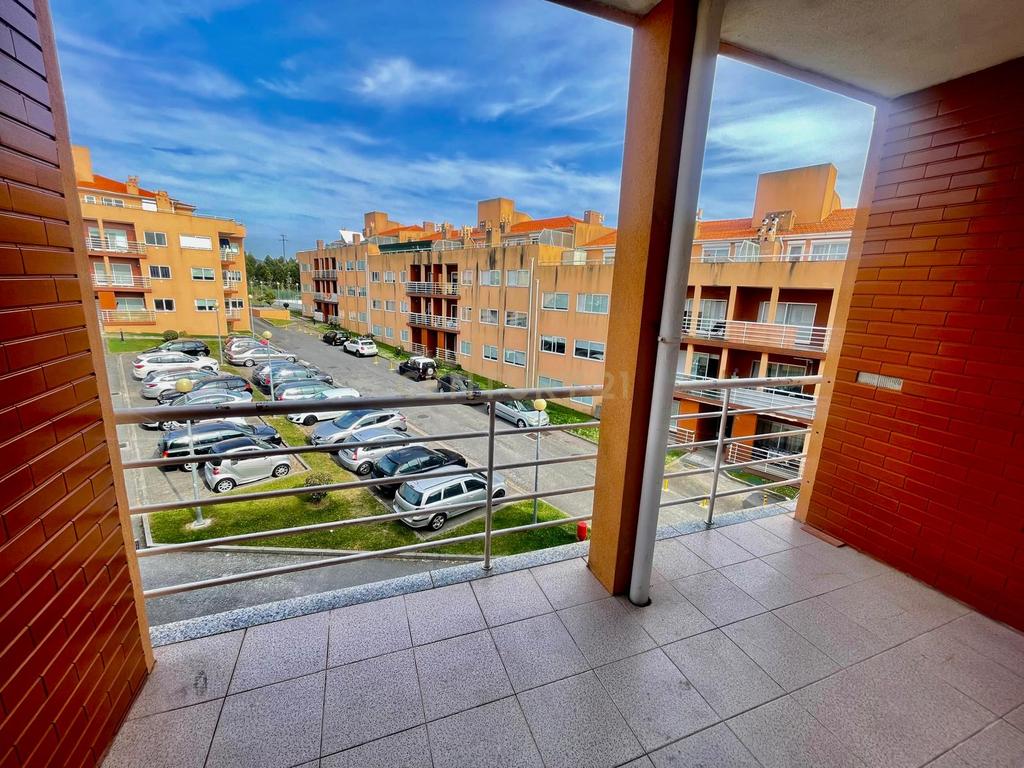 T2 em Canelas - Image 2