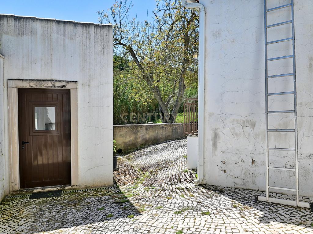 Bela Casa de Campo em Santarém  - Image 22