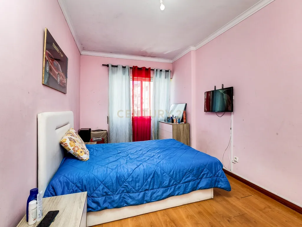 APARTAMENTO T3 EM QUELUZ BELAS - Image 13