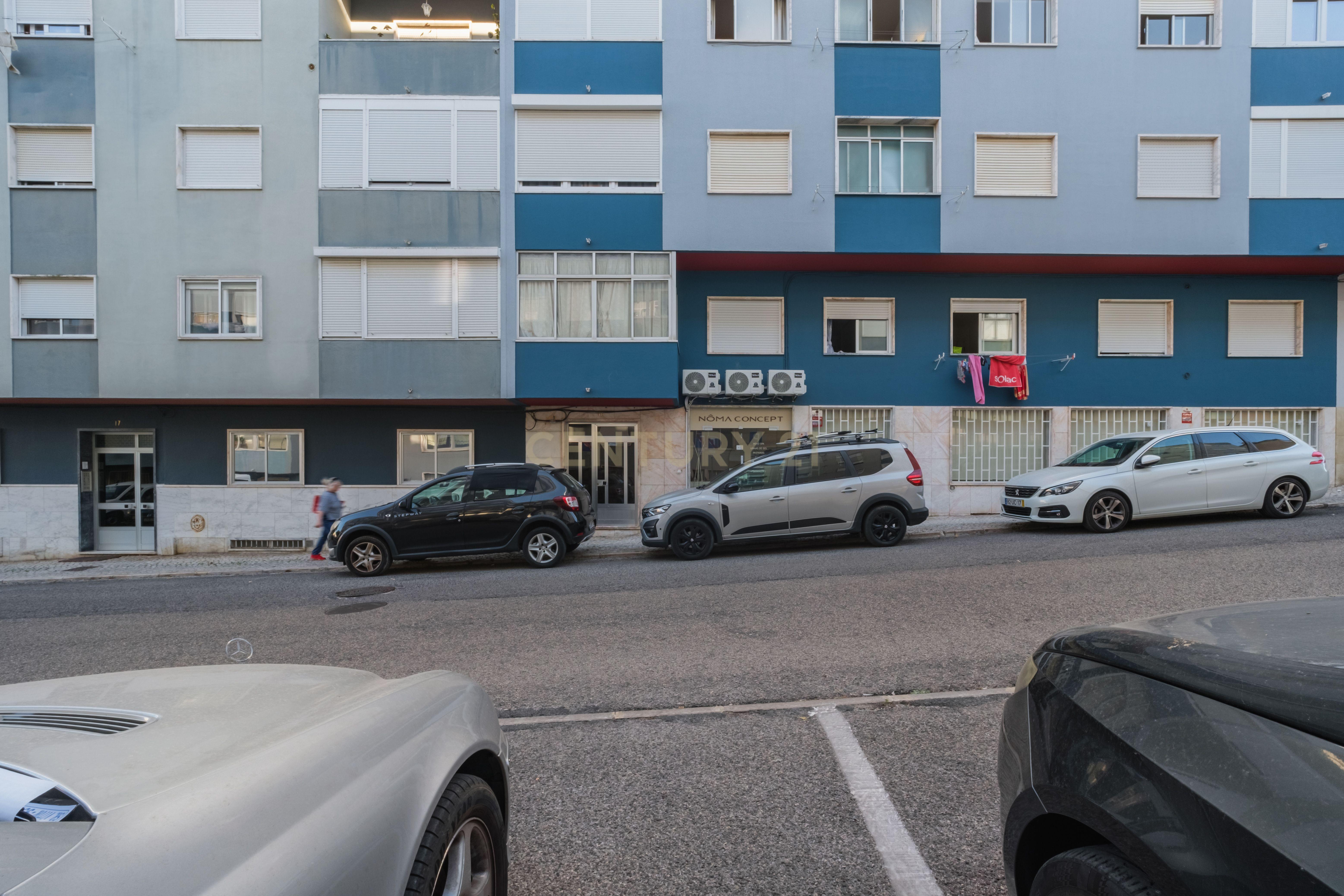 Apartamento T2 à venda em Mina de Água, Amadora — foto 22