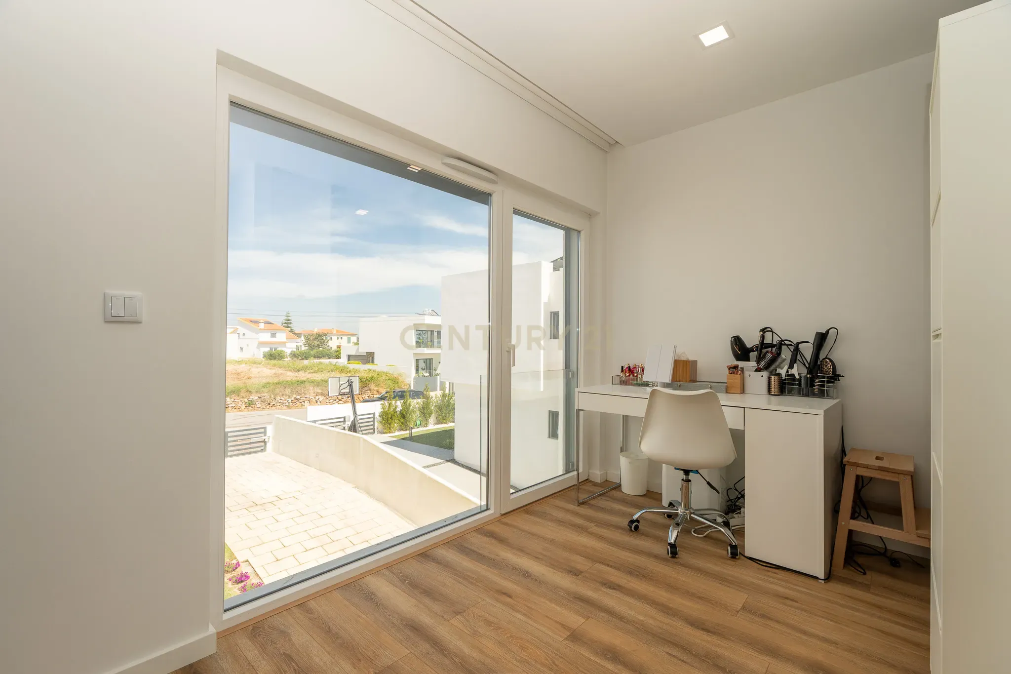 Oportunidade Única em Ribamar – Vista Mar, Qualidade e Localização de Excelência - Image 75
