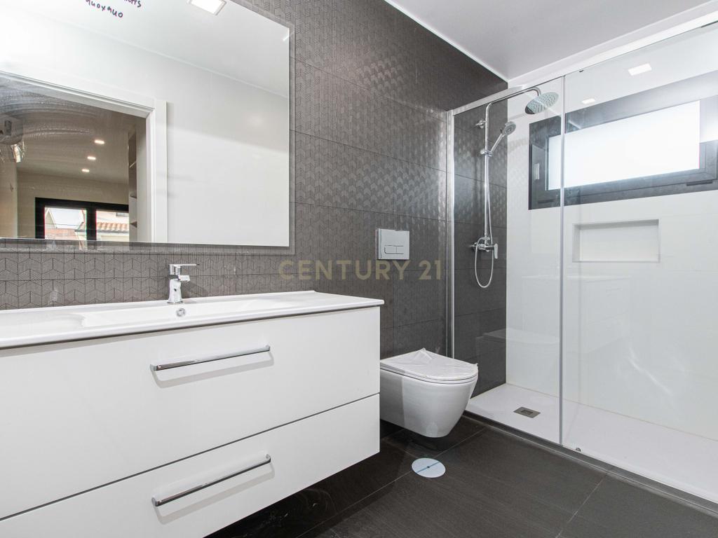 Moradia Geminada nova construção T4+1 com rooftop e masterbox (Coimbra) - Image 36