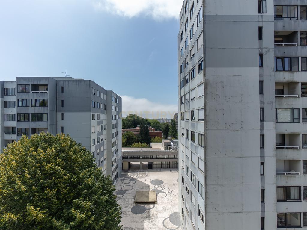 Apartamento T2 para Arrendamento em Lordelo do Ouro, Porto - Image 9