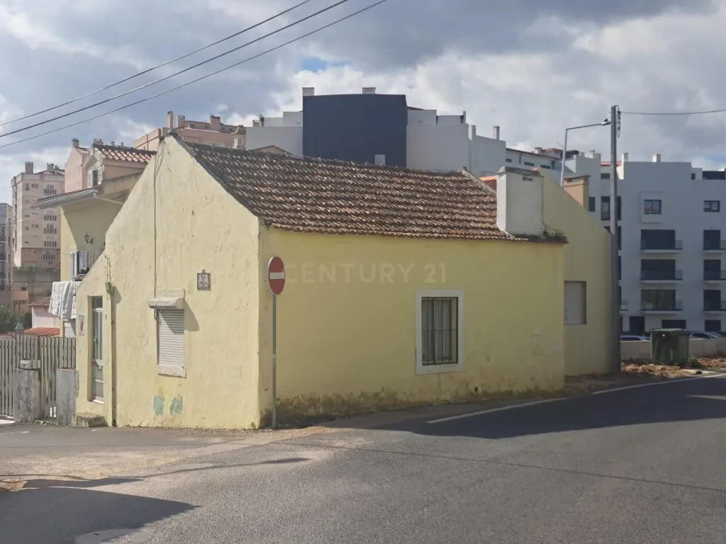 Moradia T2 Agualva Cacém - Image 12