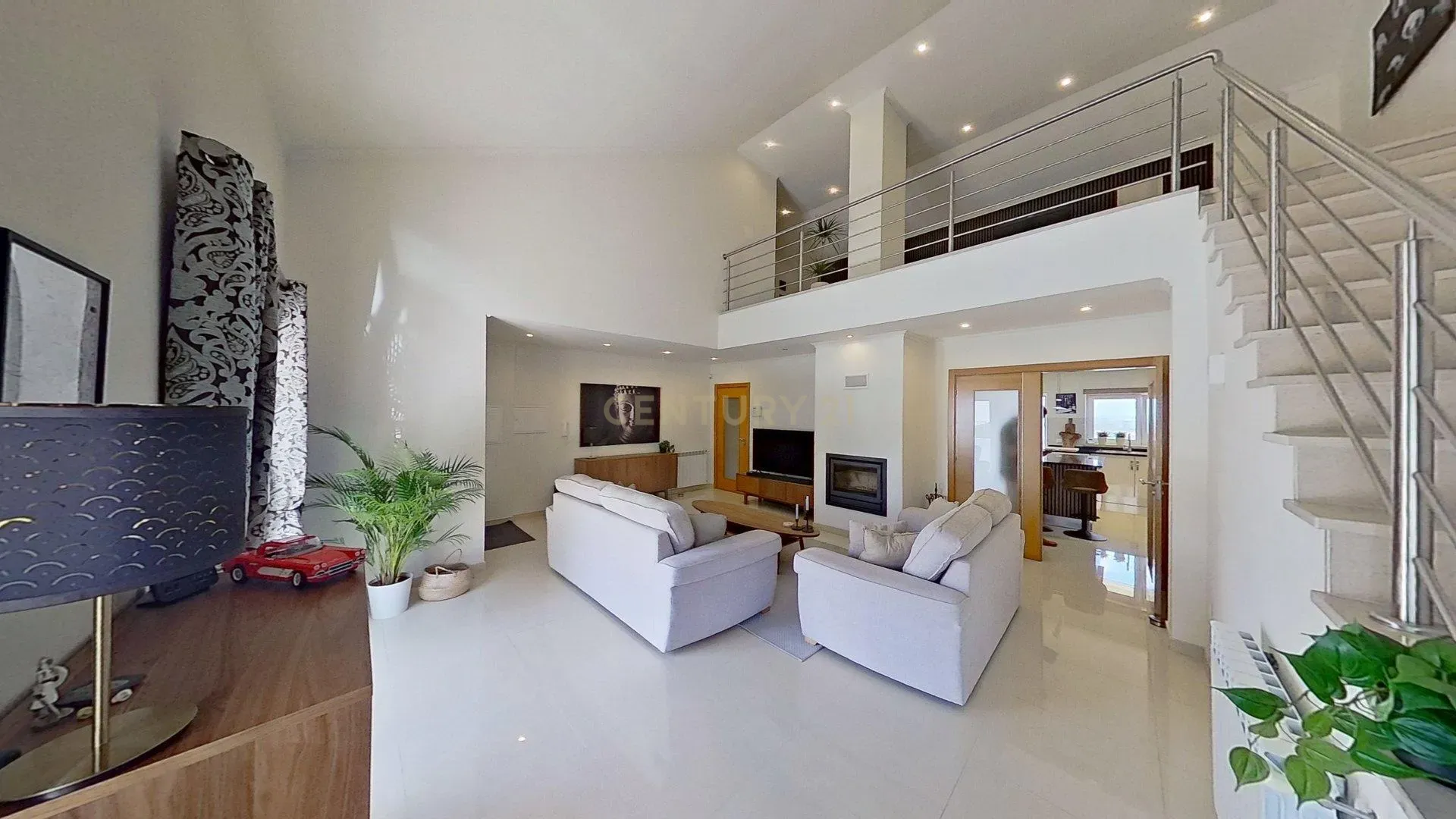 Moradia T3+1 em Alenquer com Vista Panorâmica e Piscina - Image 27