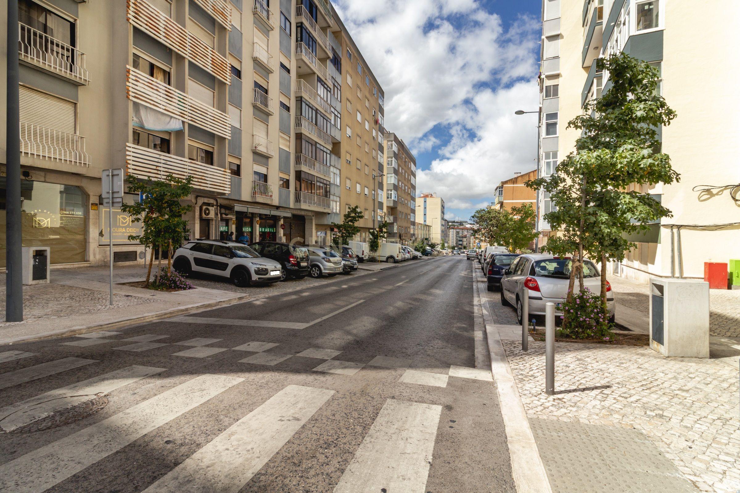 Apartamento T3 à venda em Agualva e Mira-Sintra, Sintra — foto 27