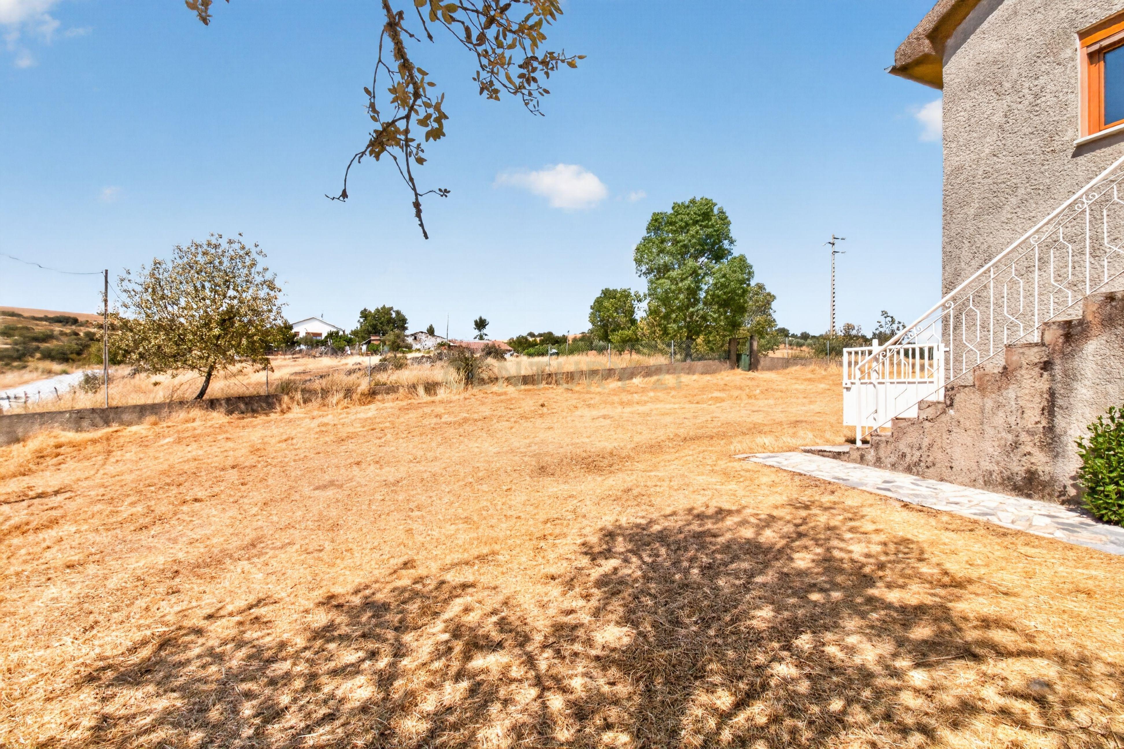 Moradia T4 à venda em Sé, Santa Maria e Meixedo, Bragança — foto 35