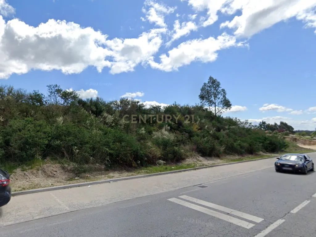 Terreno industrial de grandes dimensões, com 7 069m2, no Polo 6, em Freamunde, Paços de Ferreira - Image 8