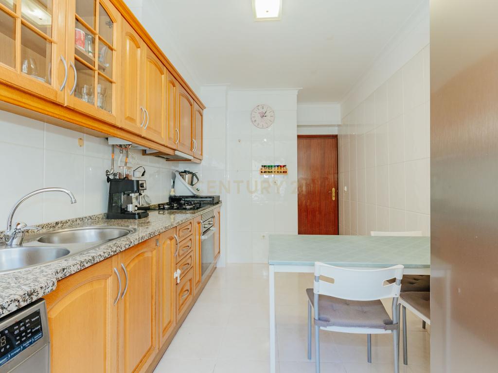 Apartamento T3 em Montijo, Setúbal - Excelente Localização - Image 4