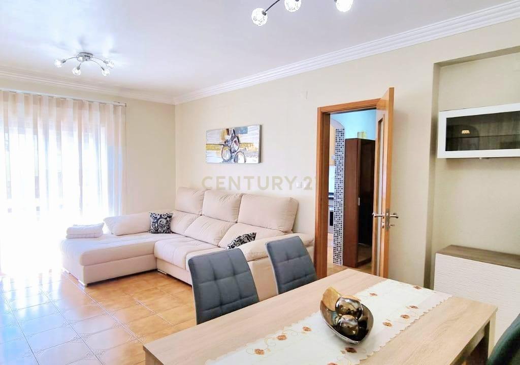 Apartamento T2 Torres Vedras - Image 2