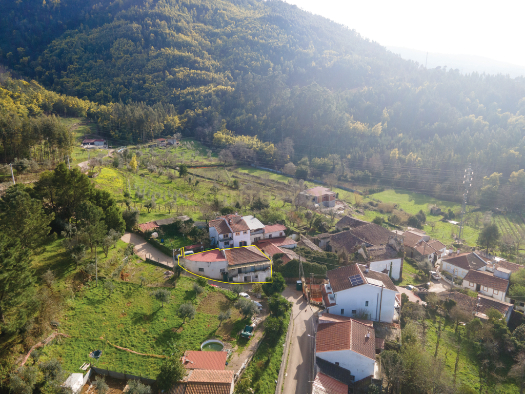 Moradia T3 na Lousã - Image 42