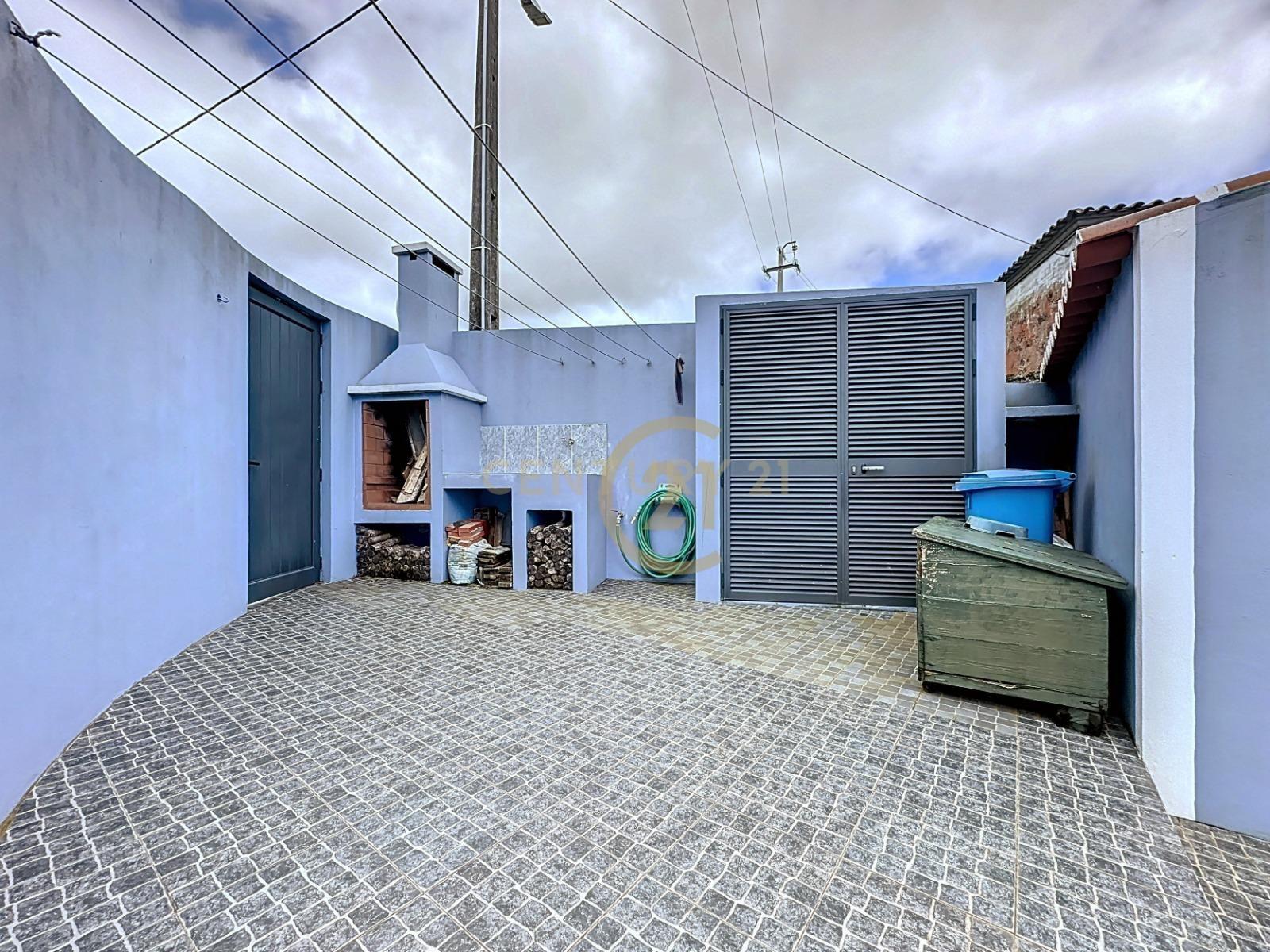 Moradia T2 na freguesia de Santa Bárbara- ilha Terceira - Image 20
