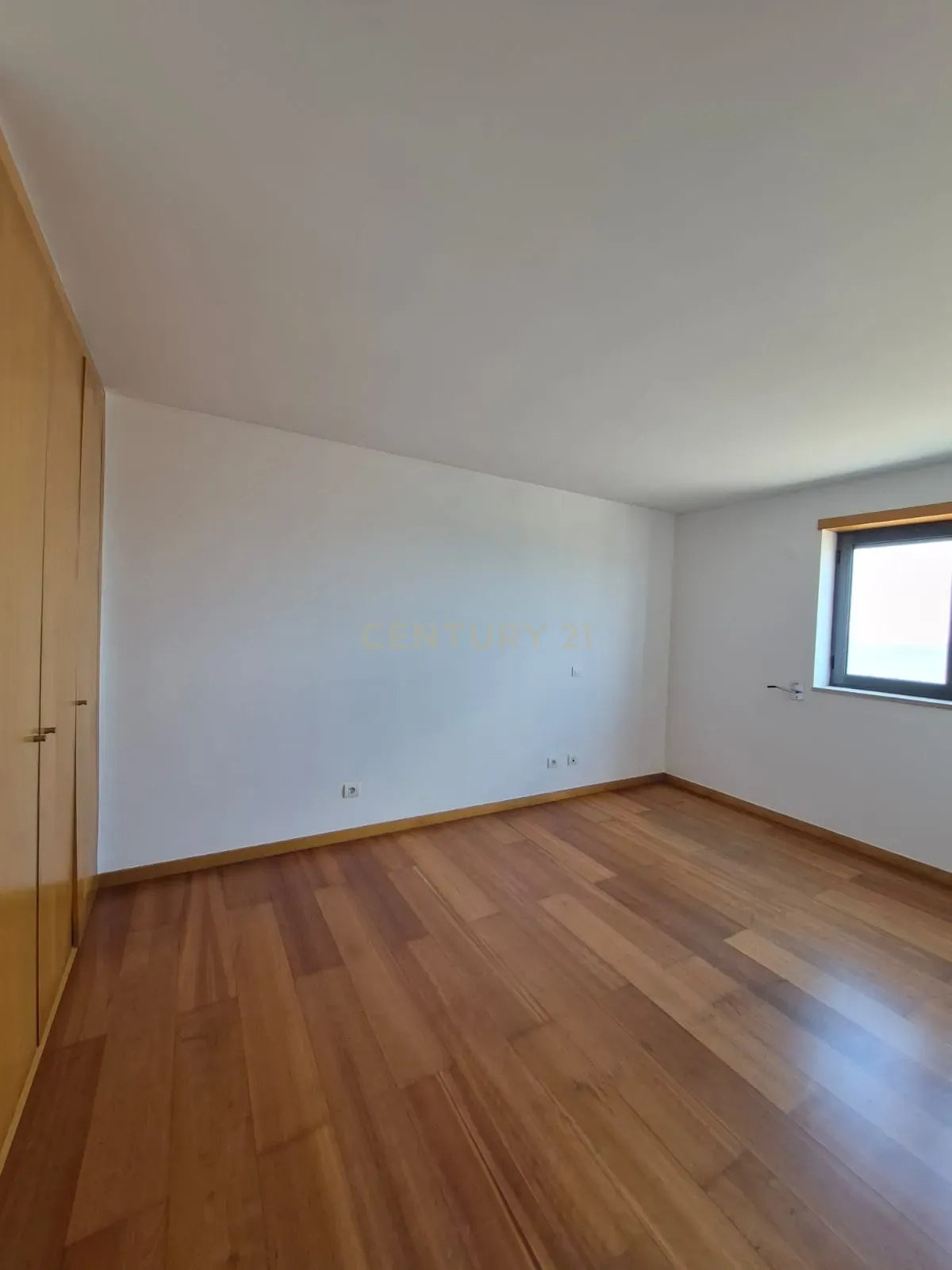 Fotografia 11 de T3 Remodelado com Vista Rio Panorâmica e Excelente Luz Natural | Marvila, Lisboa
