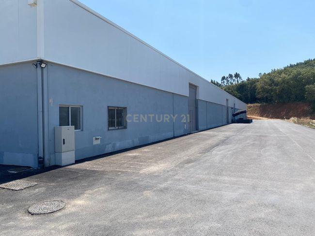 Armazem Amplo em Ansião - Image 2