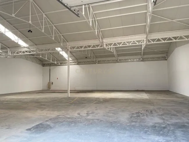 Armazem Amplo em Ansião - Image 4