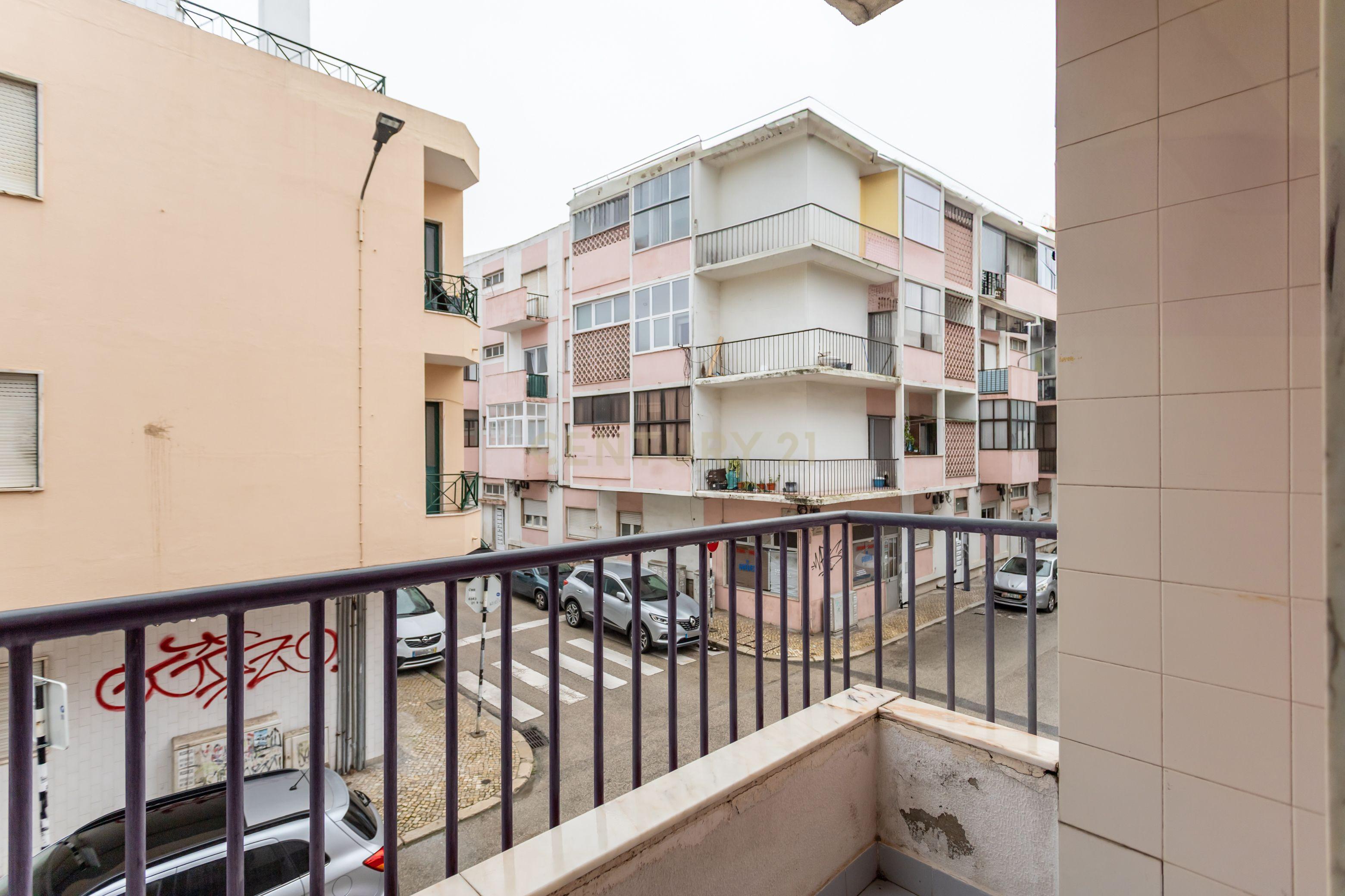 Apartamento T3 em Barreiro - Image 26