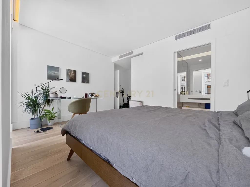 Apartamento T2 em Arroios, Lisboa - Image 11