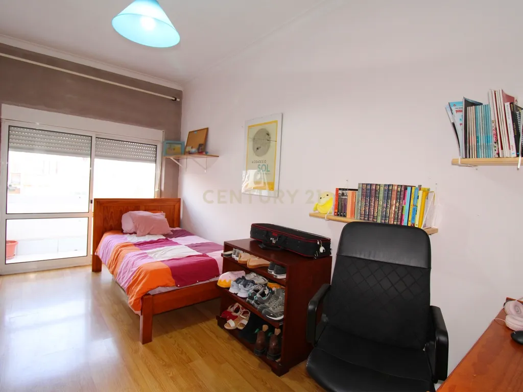 Apartamento T3 no Seixal - Image 18
