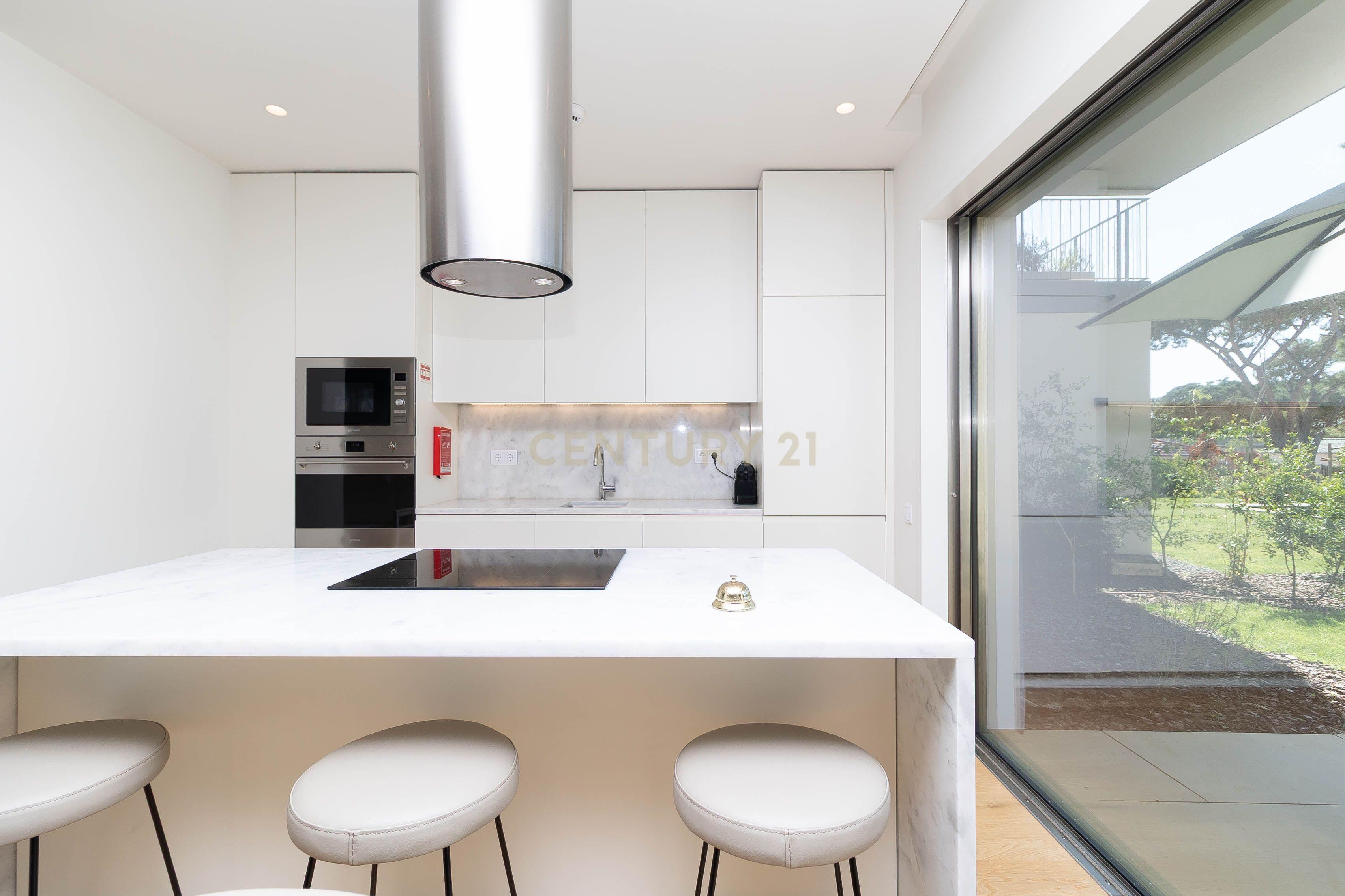 Apartamento T2  de Luxo - Quinta da Marinha – Cascais  - Image 7