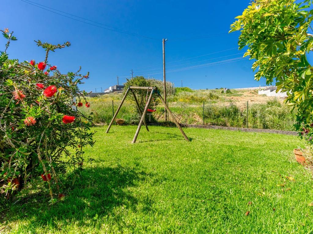 Espetacular Moradia T4 em Mafra com Jardim e Terraço - Image 59