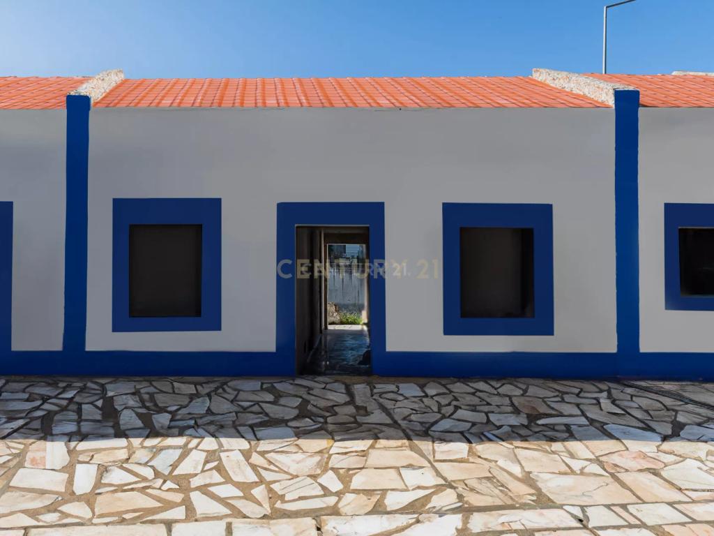 Excelente Investimento – Condominio c/ 4 Moradias em Vendas Novas - Image 11