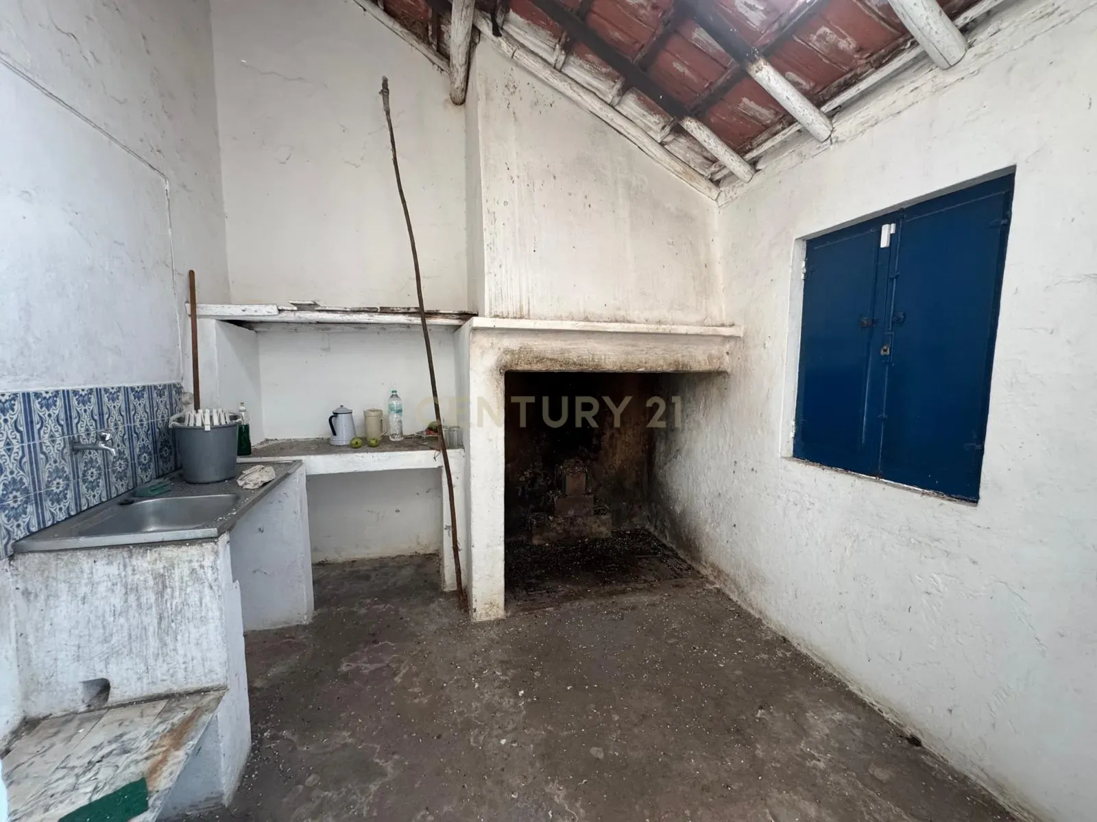 Fotografia 11 de Moradia Isolada implantada em lote com 820 m2 na Aldeia Nova da Aroeira