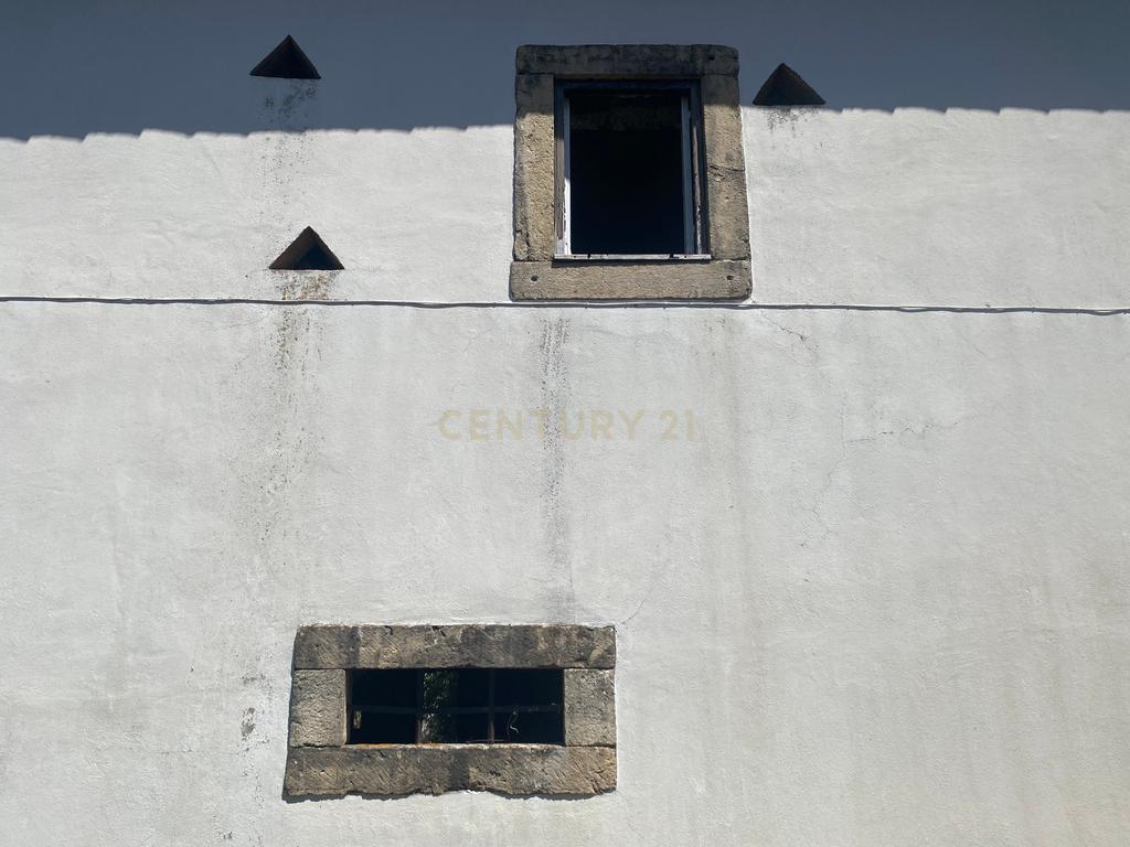 Casas Senhoriais Início Sec XIX + Terreno 4100m2 | 20 minutos de Coimbra - Image 33