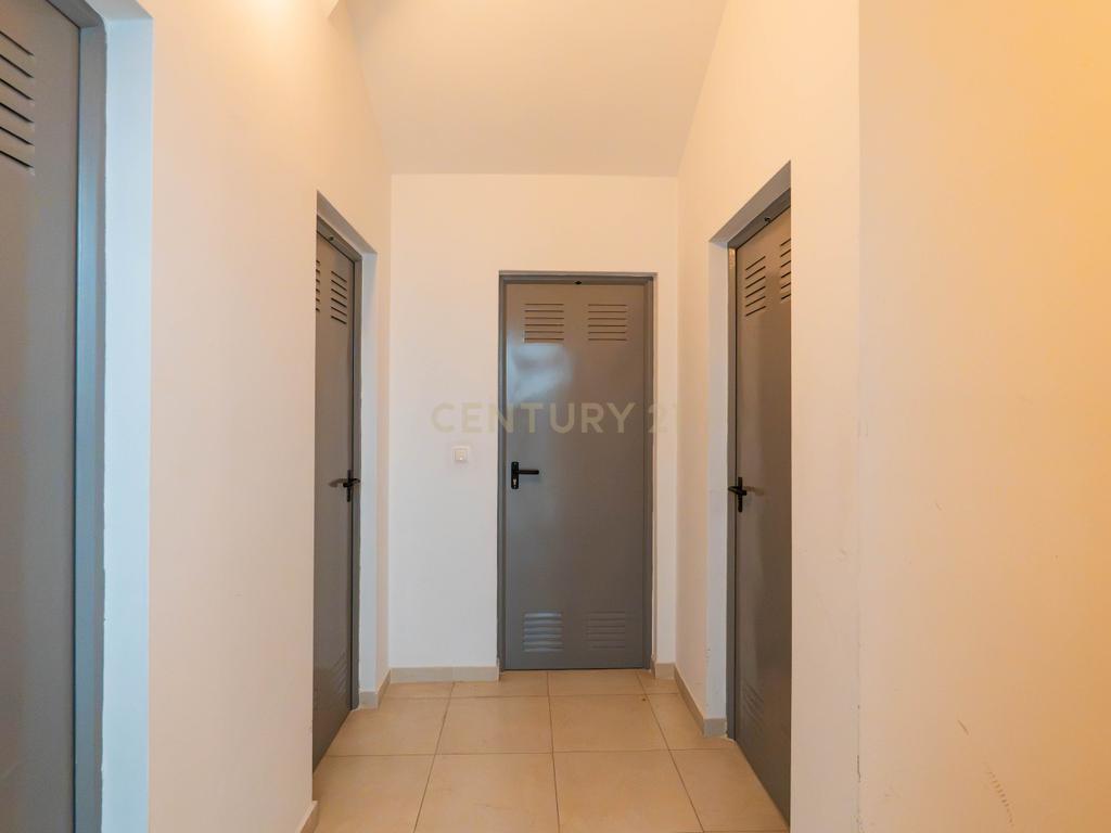 T2 com 115m² na Quinta de São Macário | Varandas | Elevador | Arrecadação | Vista de mar subtil - Image 40