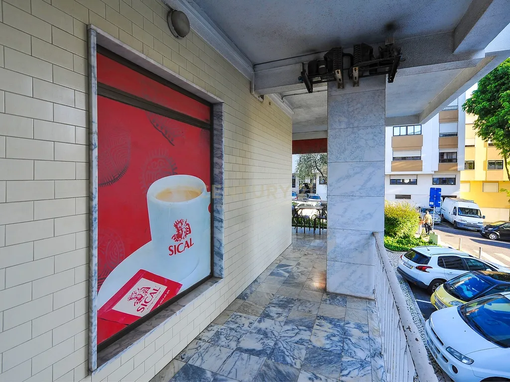 Trespasse de Café-Snack em Carnaxide. Excelente oportunidade de negócio - Image 5