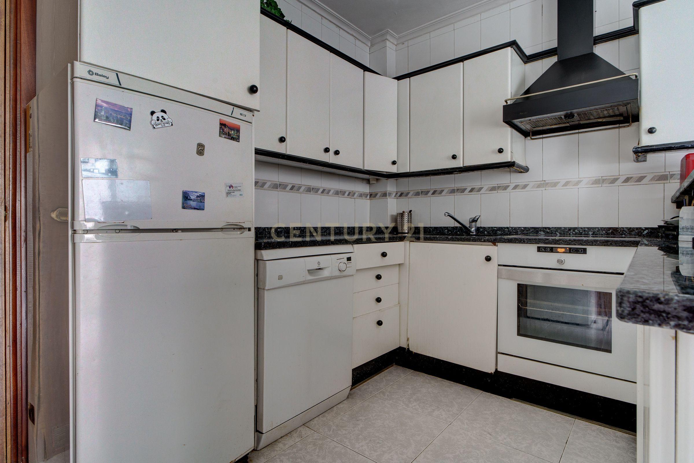  - Image 15