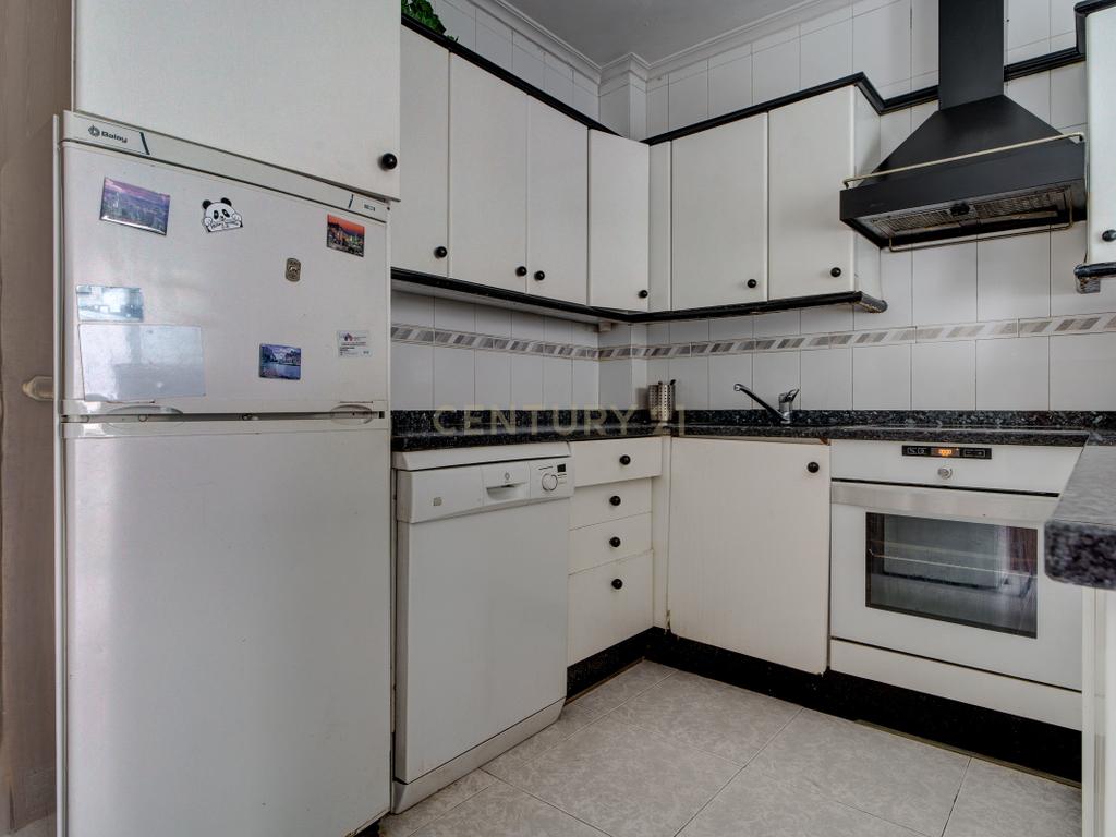  - Image 15