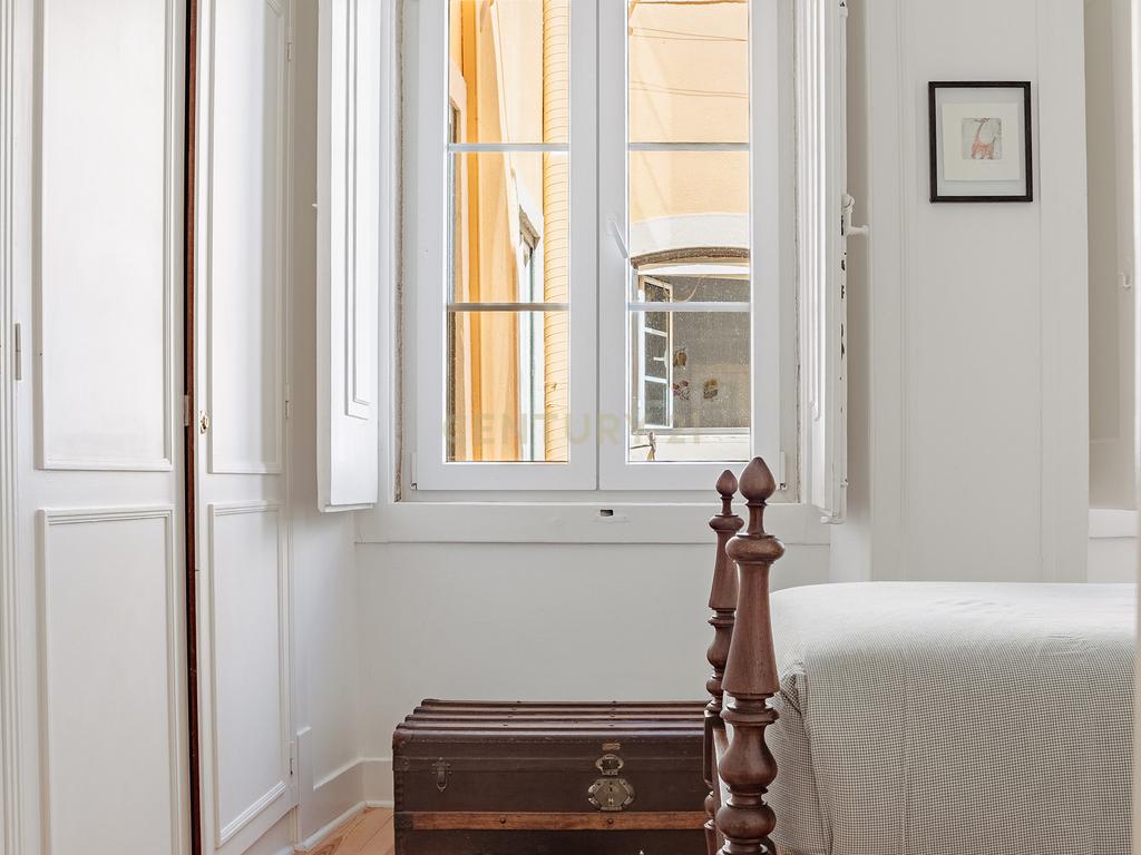 APARTAMENTO DE LUXO NA RUA DE SÃO BENTO — 188 m² | PRÍNCIPE REAL · ESTRELA - Image 40