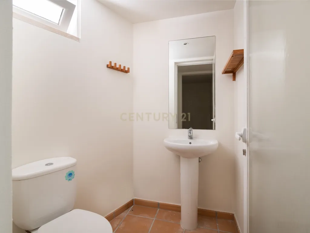 Moradia T3 com piscina em Cascais - Image 28